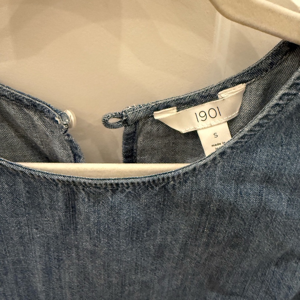 1901 Denim Sleeveless Shell in Light Blue - Picture 2 of 3